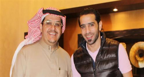 بالصور.. أبو هشهش يقيم مأدبة عشاء للتعاونيين احتفالاً بانتصار الديربي